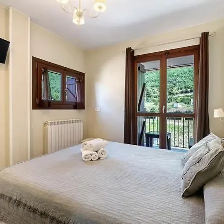 Casa Biescas Evcharger Formigal 30min Bbq Κατάλυμα σε φάρμα *