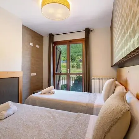 Casa Biescas Evcharger Formigal 30min Bbq Κατάλυμα σε φάρμα Gavín
