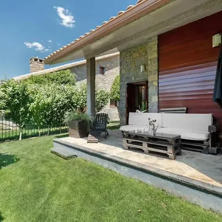 Casa Biescas Evcharger Formigal 30min Bbq Κατάλυμα σε φάρμα Gavín